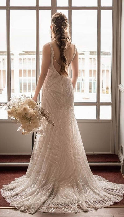 Deco wedding dress